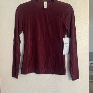Lululemon Athletica Red Crew Neck Fitted Long Sleeve Tee